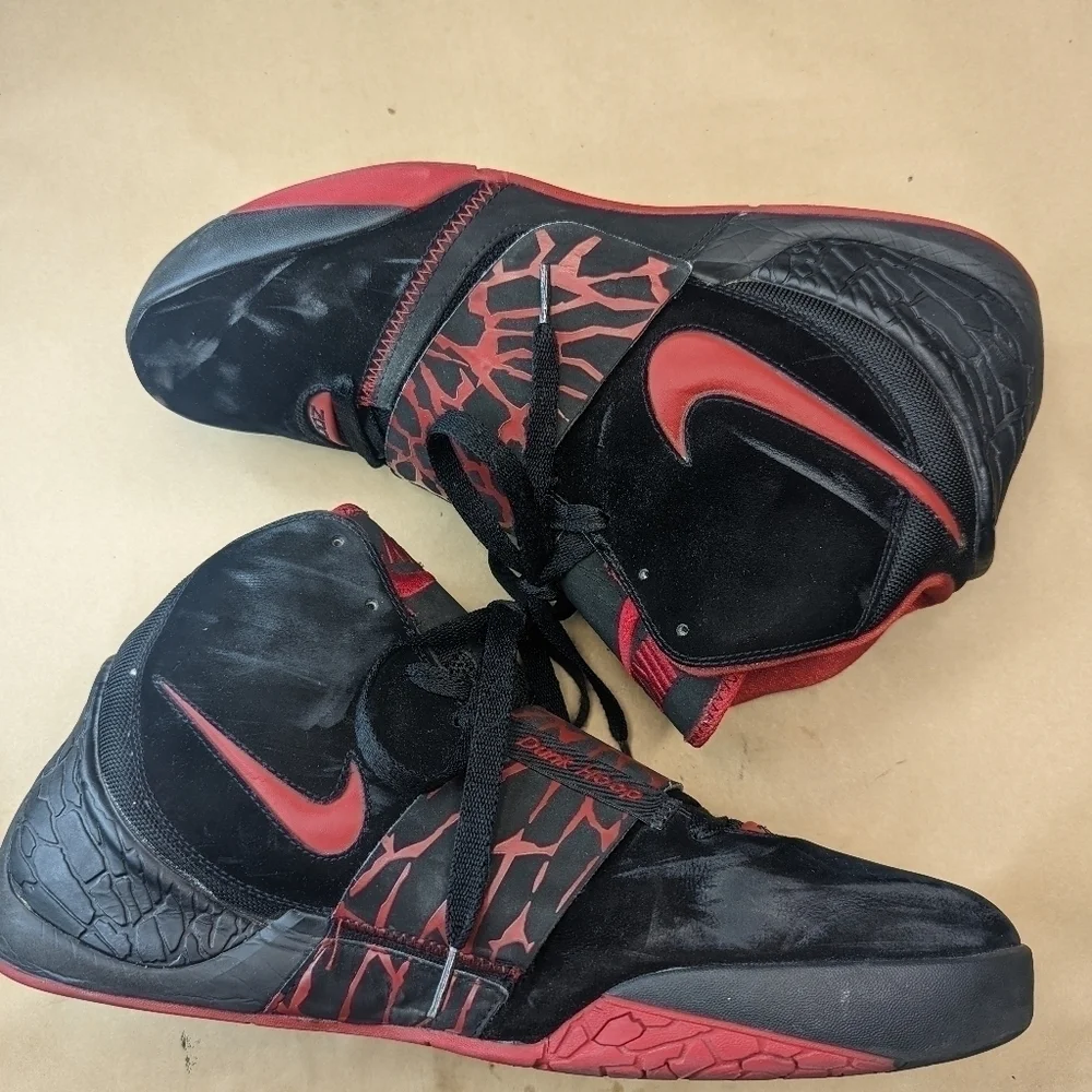 Nike Zoom Flight Dunk Hoop Basketball Men's Shoes. 324917-061 Size 15 Rare Red B